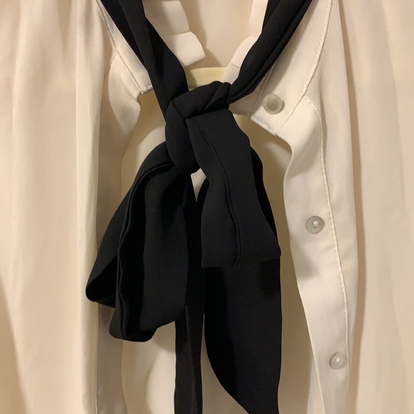 Chiffon blouse - Picture 2 of 3